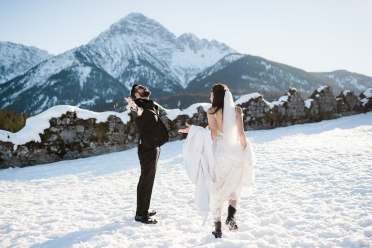 A Winter Elopement in the German Alps Among Castle Ruins 